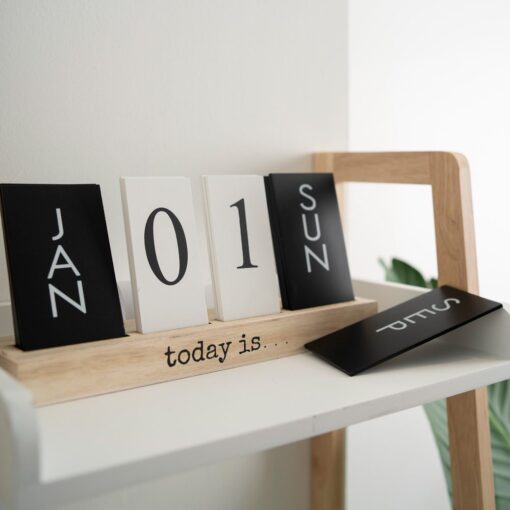 Perpetual Calendar - Image 2