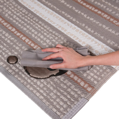 Reversible Outdoor Rug (L270cm x W180cm) - Image 9